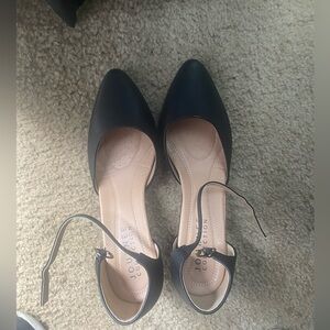 Journee Collection Black High‎ Heel Shoes 10 Wide